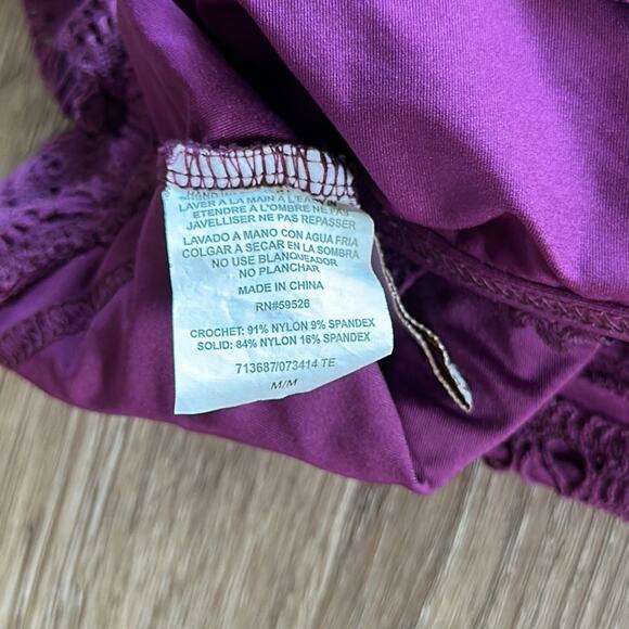 Becca Off Shoulder Crochet Bikini Top - Picture 5 of 5